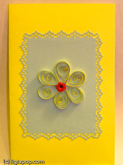 Card 44: Yellow flower on blue square